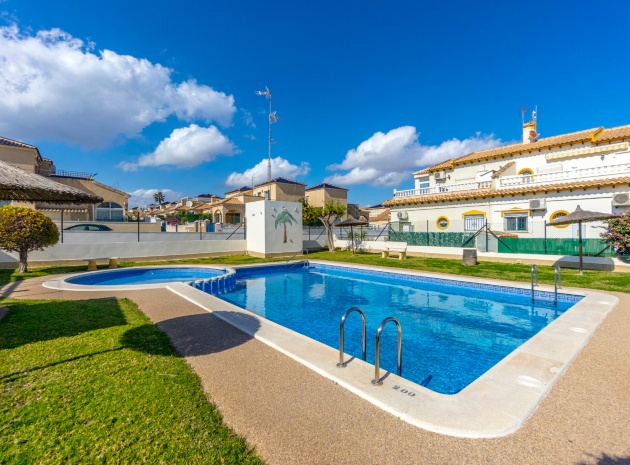 Wiederverkauf - Villa - Punta Prima - los naranjos