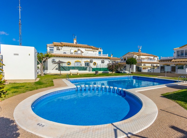 Wiederverkauf - Villa - Punta Prima - los naranjos