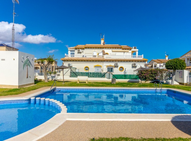 Wiederverkauf - Villa - Punta Prima - los naranjos