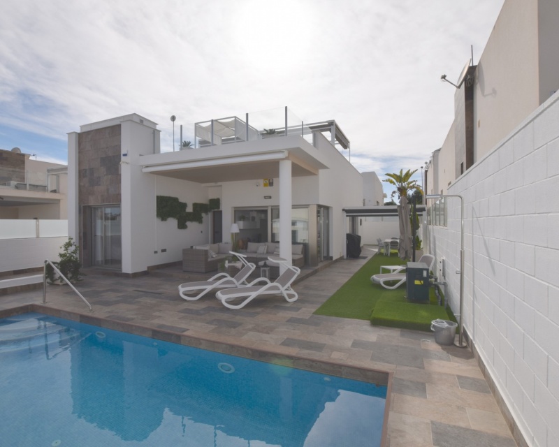 Villa - Wiederverkauf - Villamartin - Villamartin