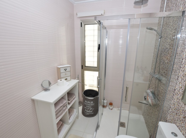 Wederverkoop - Villa - Villamartin