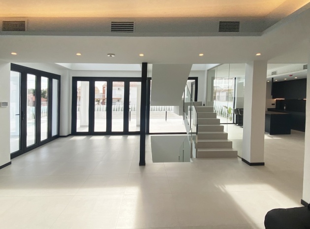 New Build - Villa - Torrevieja