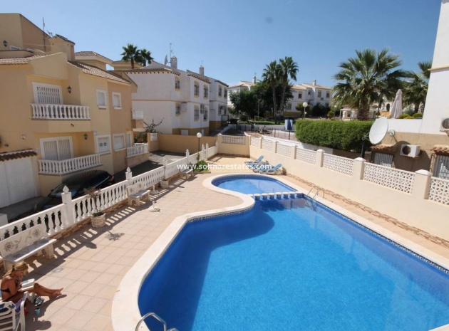 Resale - Villa - Villamartin - El Galan
