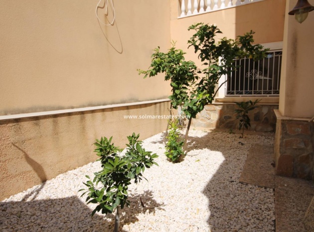 Resale - Villa - Villamartin - El Galan