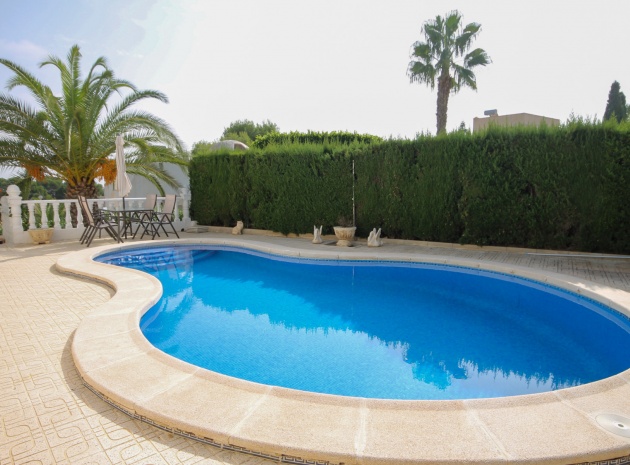 Resale - Villa - Villamartin - blue lagoon