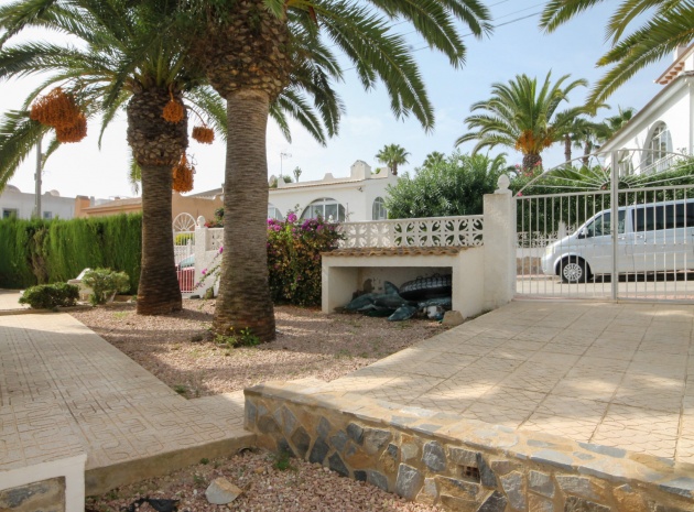 Resale - Villa - Villamartin - blue lagoon