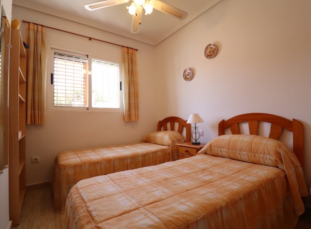 Resale - Apartment - Mil Palmeras - riomar