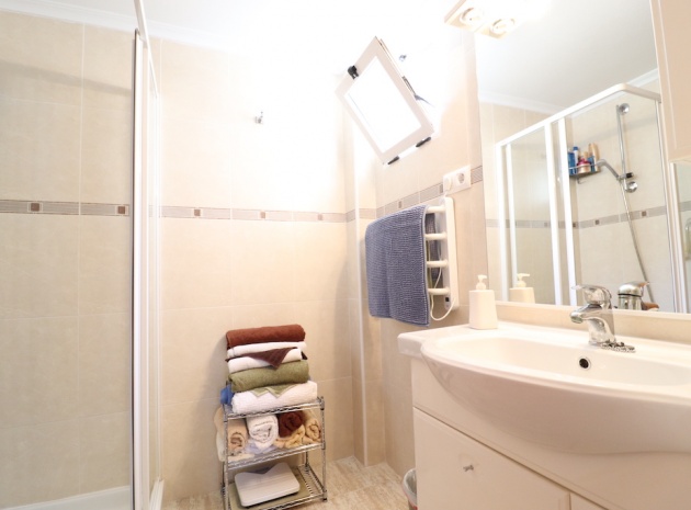 Resale - Apartment - Mil Palmeras - riomar