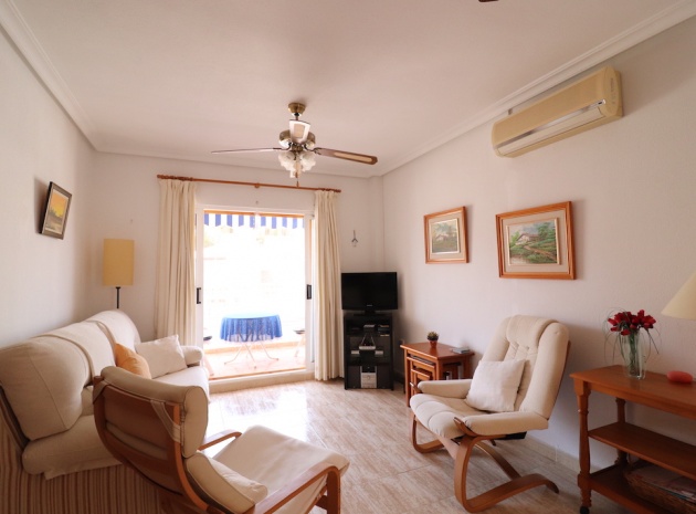 Resale - Apartment - Mil Palmeras - riomar