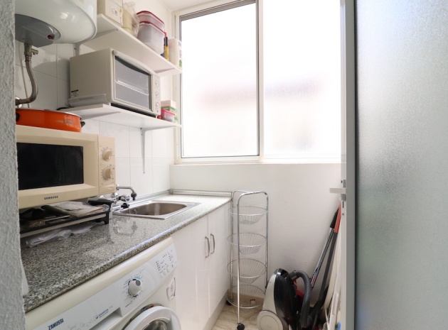 Resale - Apartment - Mil Palmeras - riomar