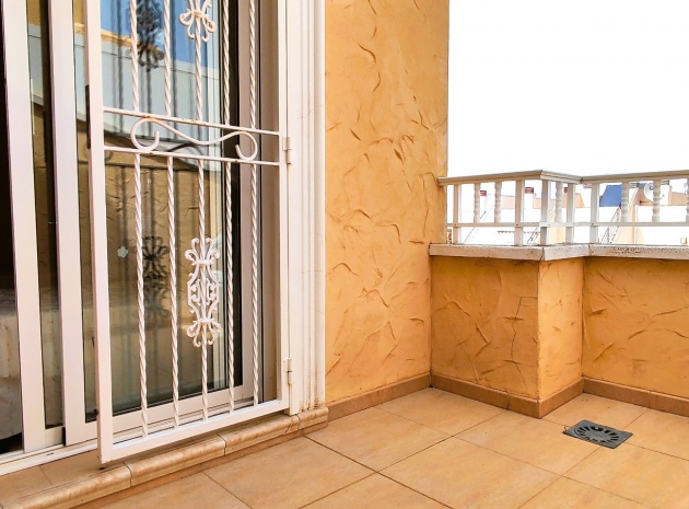 Resale - Townhouse - Los Altos - Mariblanca