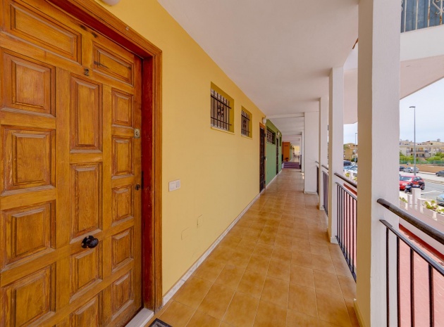 Återförsäljning - Lägenhet - Torrevieja - mar azul