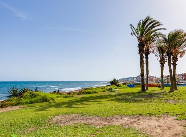 Återförsäljning - Lägenhet - Torrevieja - mar azul