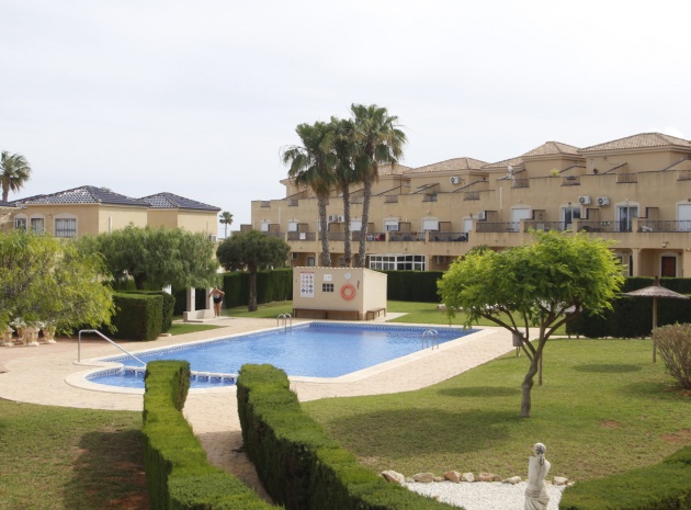 Resale - Villa - Los Altos - Res. Don Sancho