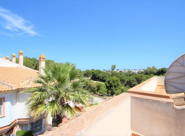 Resale - Townhouse - Villamartin - Res. Sevilla