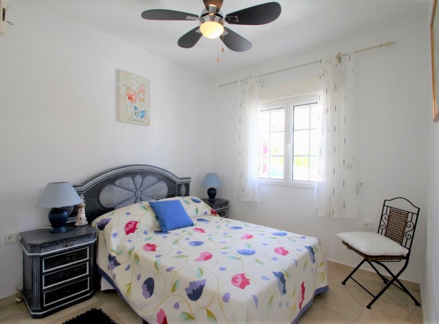 Resale - Townhouse - Villamartin - Res. Sevilla