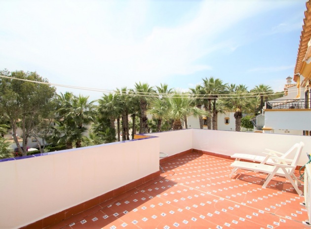 Resale - Townhouse - Villamartin - Res. Sevilla