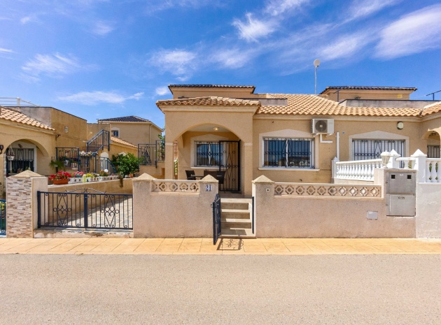 Resale - Villa - Los Altos - Res. Don Sancho