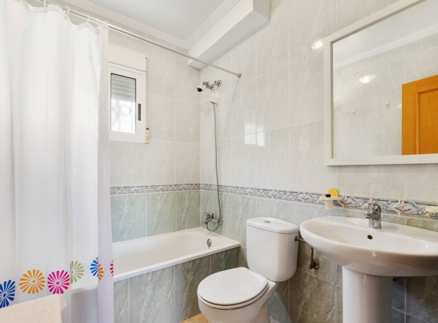 Resale - Villa - Los Altos - Res. Don Sancho