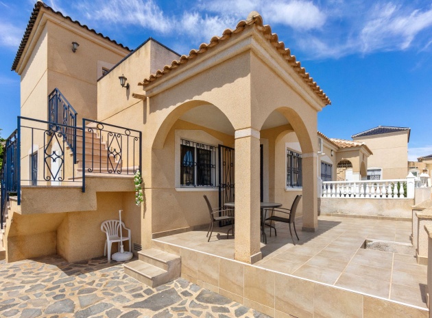 Resale - Villa - Los Altos - Res. Don Sancho