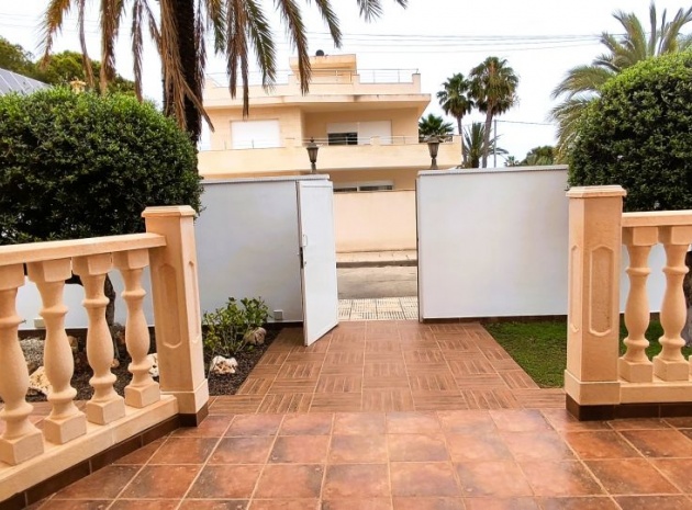 Återförsäljning - Villa - Cabo Roig - beachside cabo roig