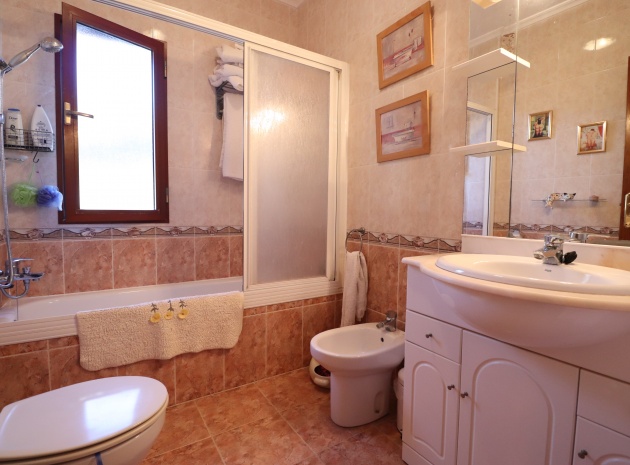 Wiederverkauf - Villa - Formentera del Segura - Fincas de La Vega