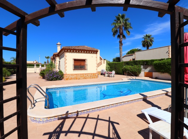 Wiederverkauf - Villa - Formentera del Segura - Fincas de La Vega