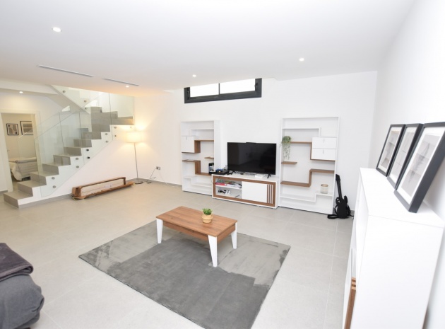 Resale - Villa - Algorfa - La Finca golf resort