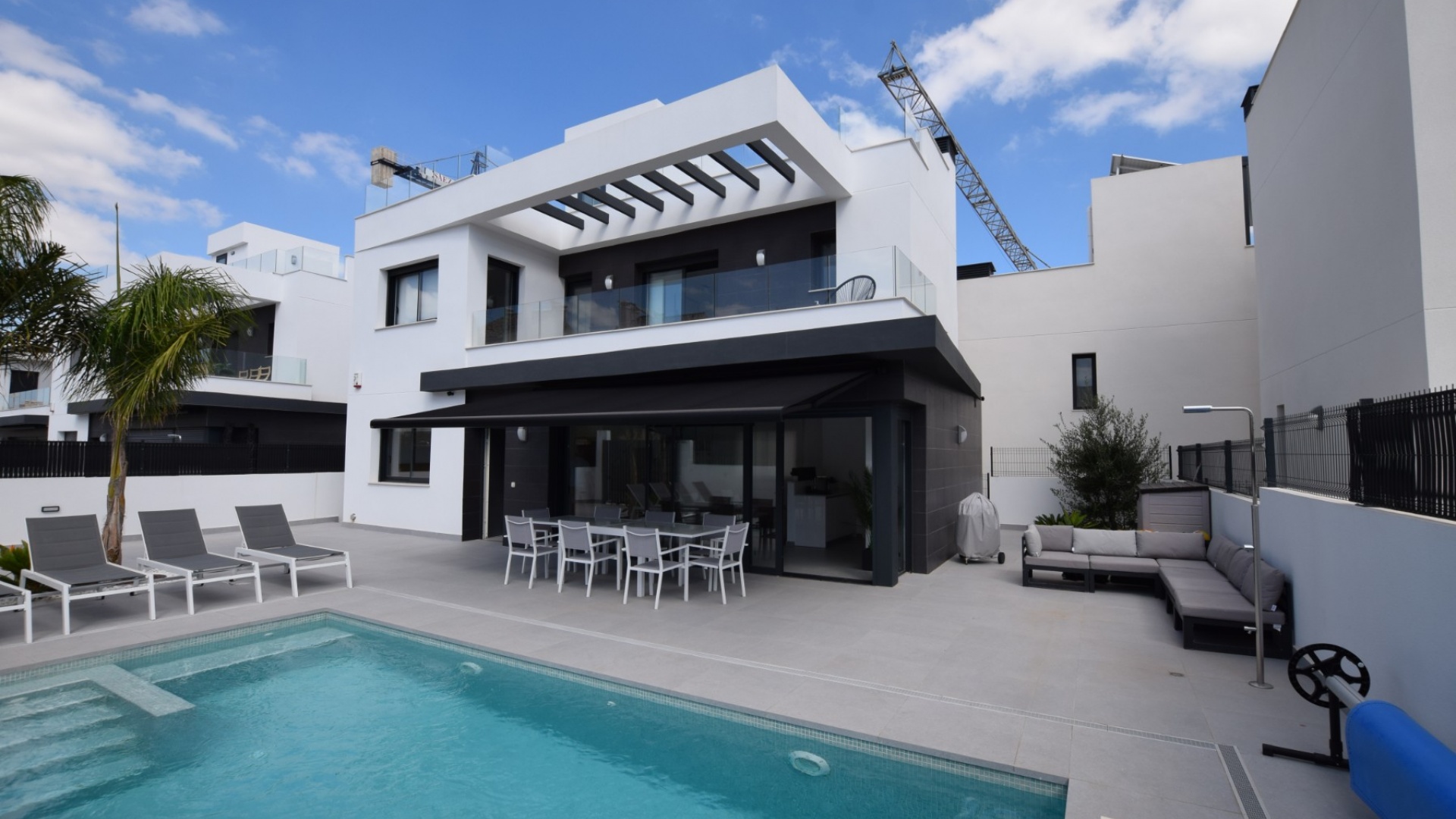 Resale - Villa - Algorfa - La Finca golf resort