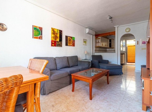 Resale - Villa - Los Altos - Res. Don Sancho