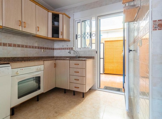 Resale - Villa - Los Altos - Res. Don Sancho