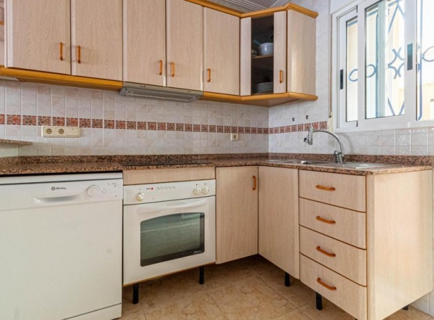 Resale - Villa - Los Altos - Res. Don Sancho