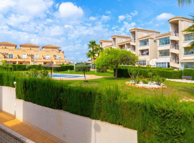 Resale - Villa - Los Altos - Res. Don Sancho