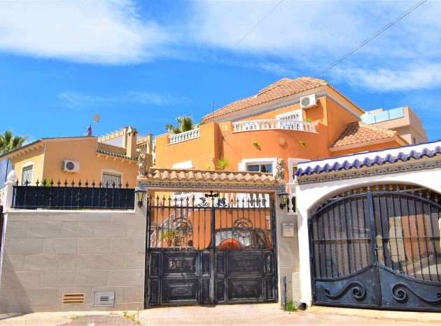 Återförsäljning - Villa - Orihuela Costa - El Galan