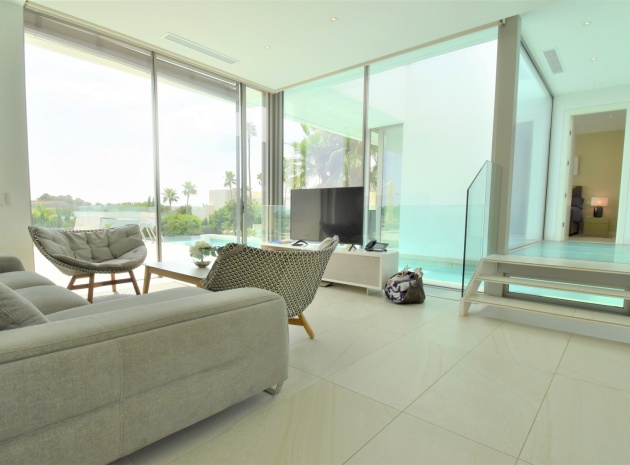 Resale - Villa - Las Colinas Golf Resort