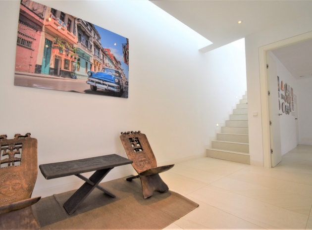 Resale - Villa - Las Colinas Golf Resort