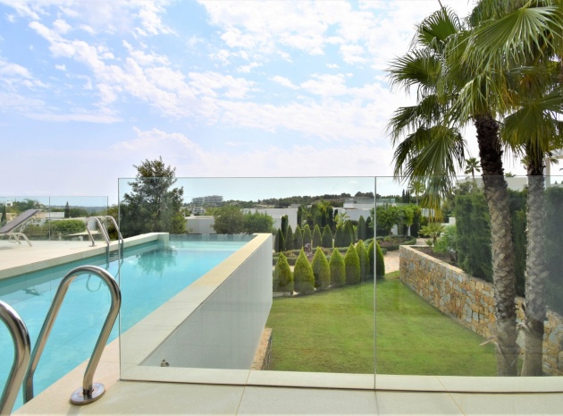 Resale - Villa - Las Colinas Golf Resort