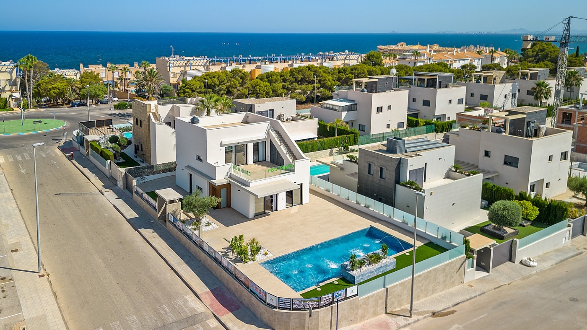 Nieuw gebouw - Villa - Cabo Roig