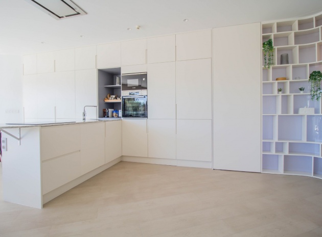 Återförsäljning - Lägenhet - Las Colinas Golf Resort