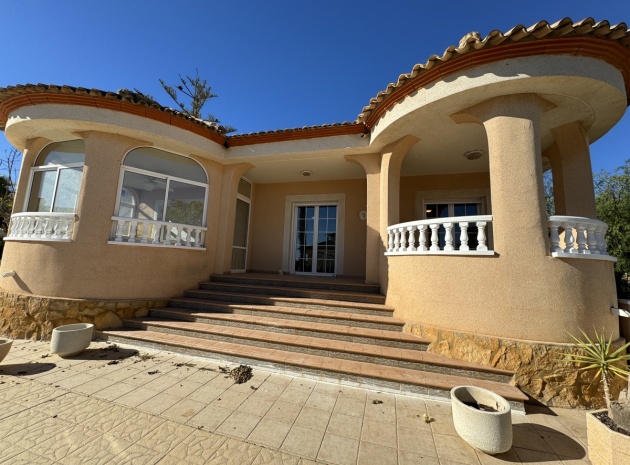 Resale - Villa - San Miguel de Salinas - torrestrella