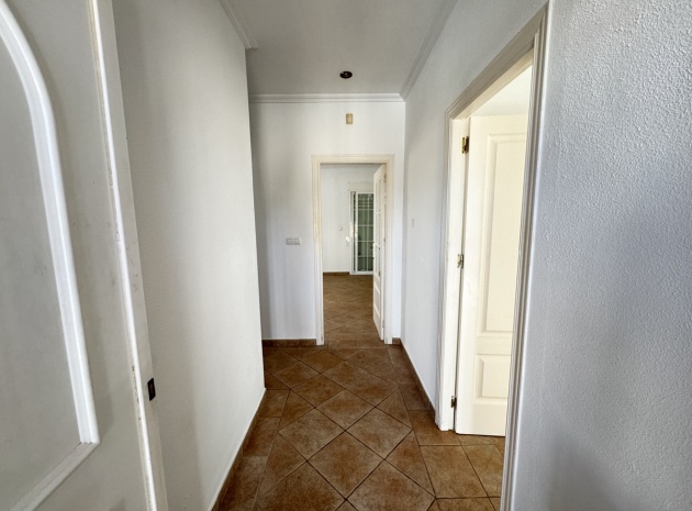 Resale - Villa - San Miguel de Salinas - torrestrella