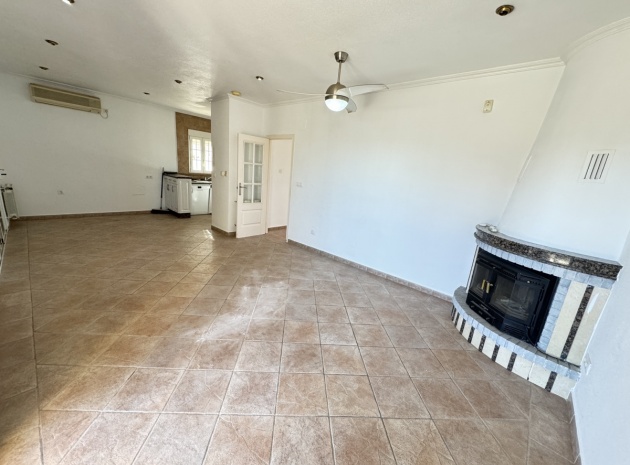 Resale - Villa - San Miguel de Salinas - torrestrella