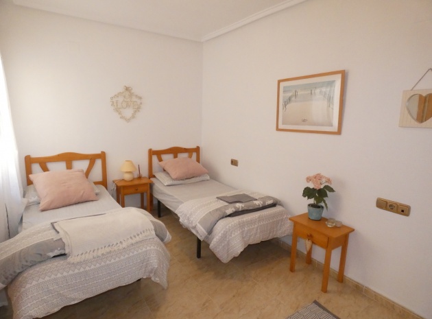 Resale - Apartment - Algorfa