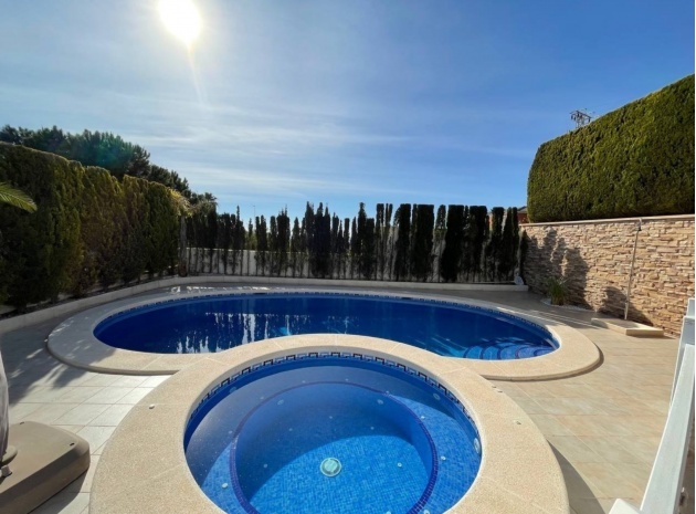 Revente - Villa - Ciudad Quesada