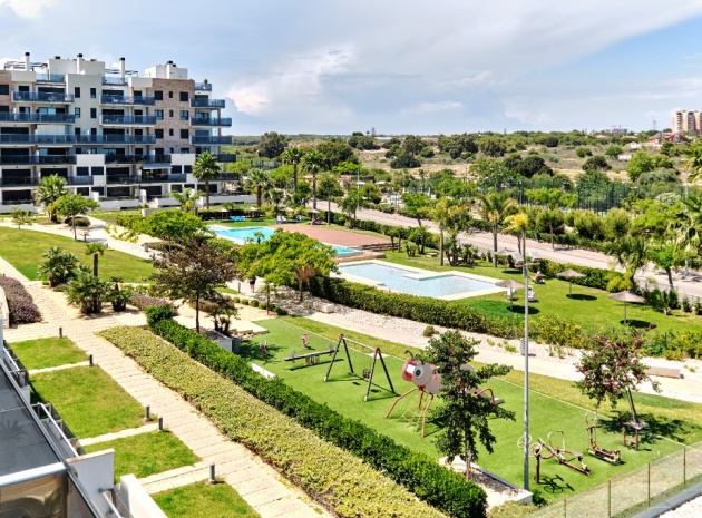 Återförsäljning - Lägenhet - Mil Palmeras