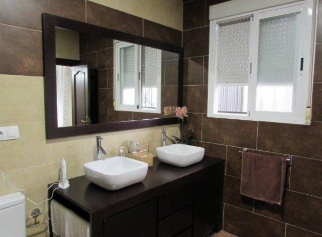 Resale - Country Property - Dolores