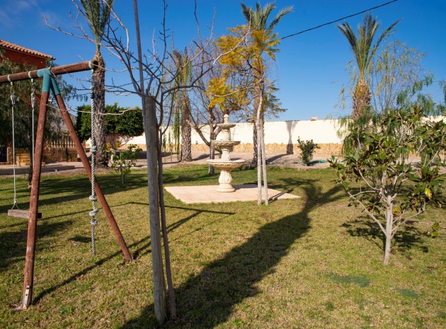 Återförsäljning - Country Property - Dolores