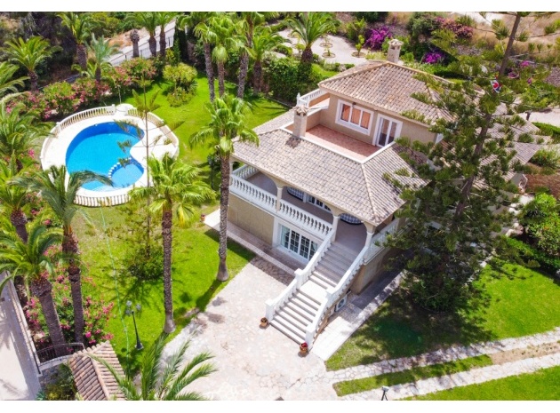 Wederverkoop - Villa - Villamartin