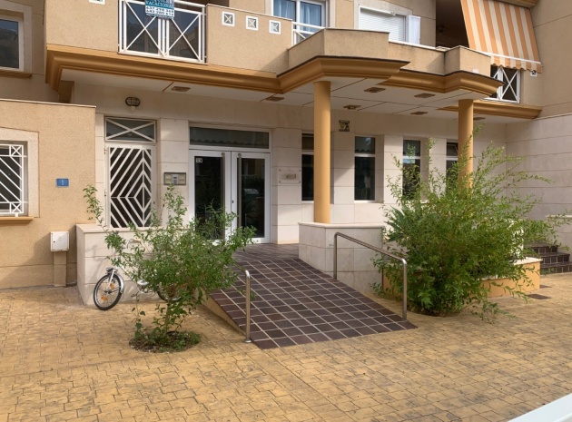 Resale - Apartment - Cabo Roig - Aguamarina