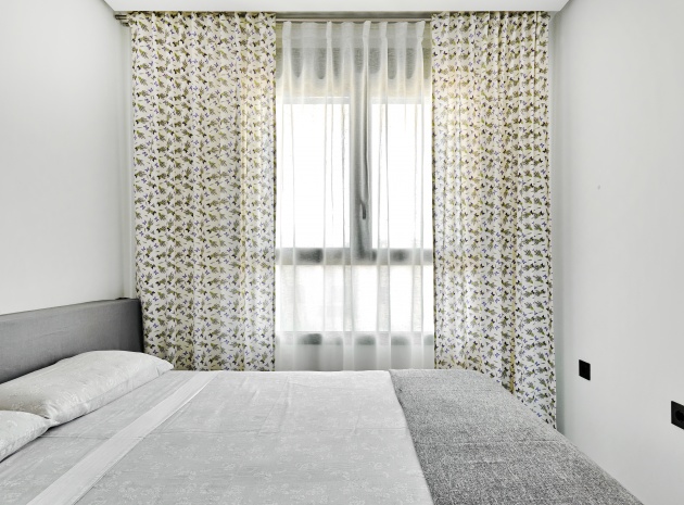 Återförsäljning - Lägenhet - Mil Palmeras